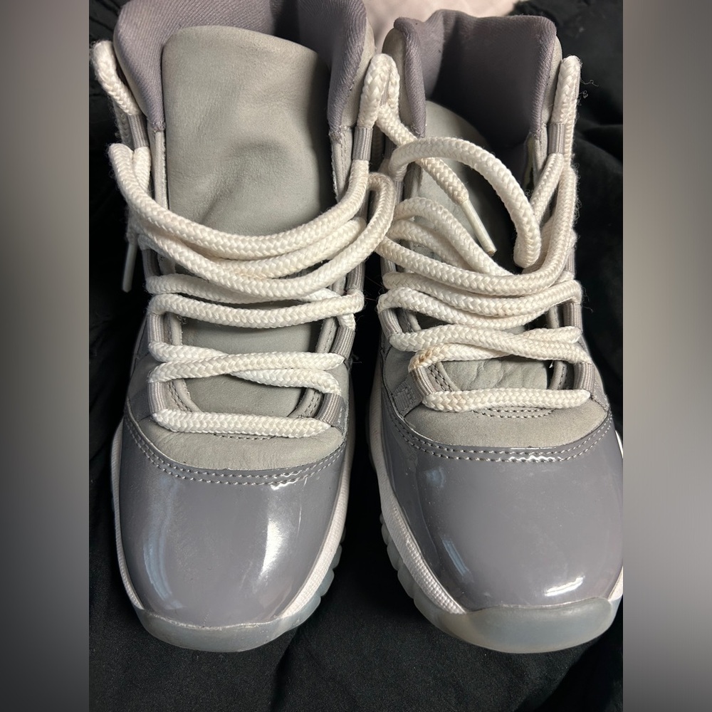 Cool Grey Jordan 11